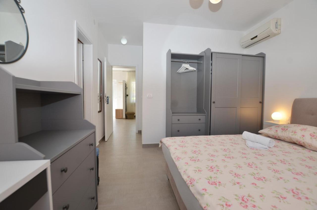 M&N Apartment Ровінь Екстер'єр фото